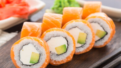 Названы самые опасные блюда японской кухни в российских кафе