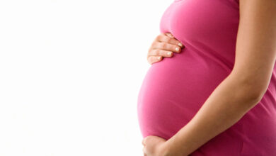Гинеколог объяснила рост случаев беременности школьниц: соблазнители в семье
